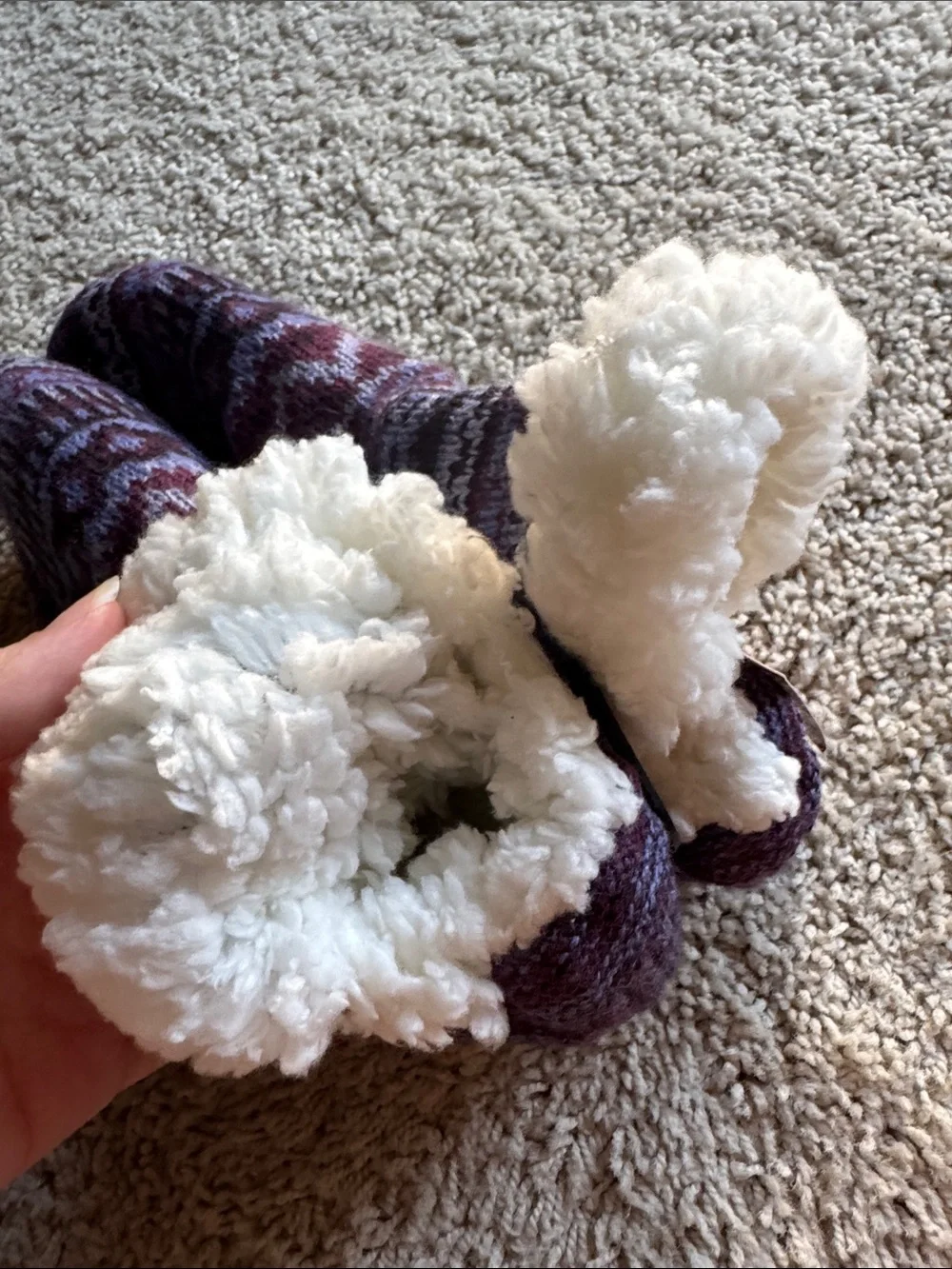 Muk Luks Women’s Cabin Socks in Heathered Purple and Maroon